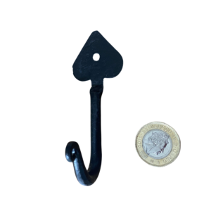https://www.therusticmerchant.co.uk/wp-content/uploads/2023/11/spade-end-hook-2-inch-scaled-195262_nobg-300x300.png